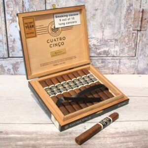 Joya de Nicaragua Cuatro Cinco Reserva Especial Toro Cigars – Box of 10