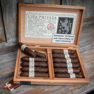 Drew Estate Liga Privada No 9 Flying Pig Cigars – Box of 12